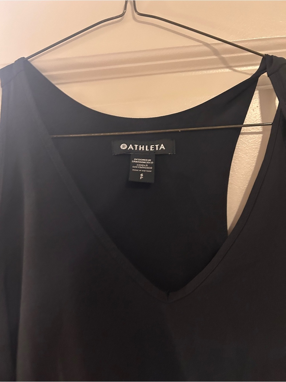 Athleta Black V-Neck Performance Tank Top